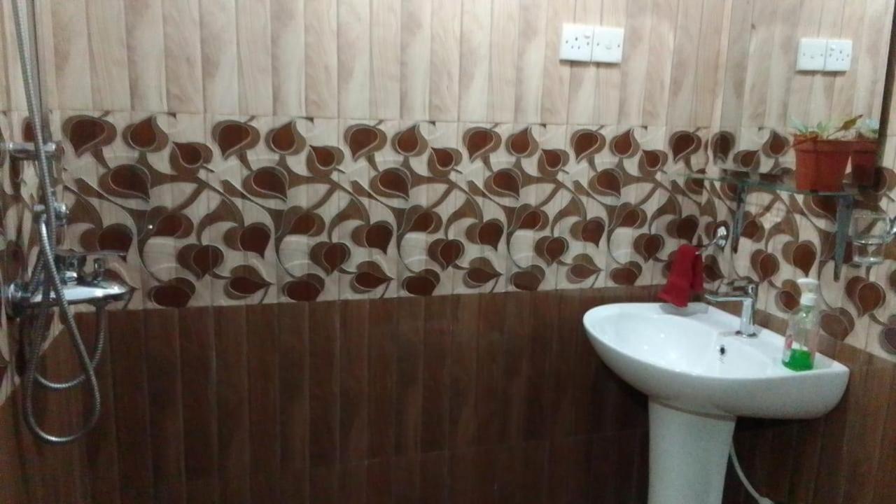 Secret Nest Homestay Ела Екстериор снимка