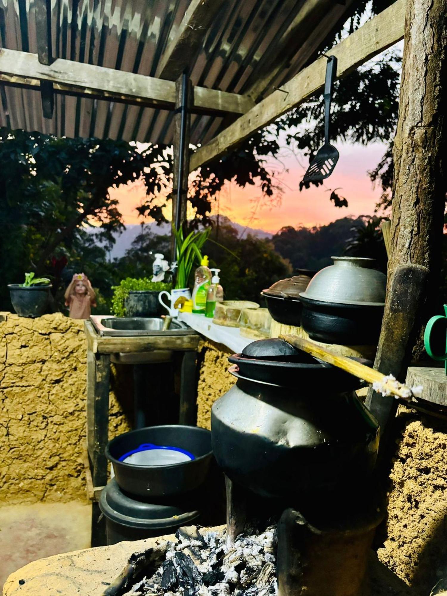 Secret Nest Homestay Ела Екстериор снимка