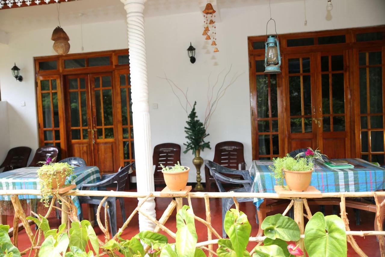 Secret Nest Homestay Ела Екстериор снимка